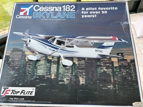 Cessna 182 skylane - ,