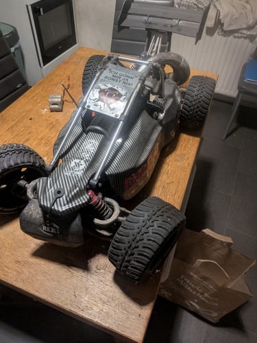 Reely carbon fighter - reely,